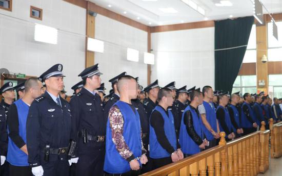 渑池县法院公开宣判古某飞李某毅等人涉恶一案