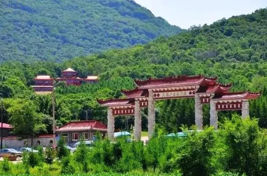 今年五一,尔滨·宾县 香炉山景区人气热辣滚烫,"圈粉"