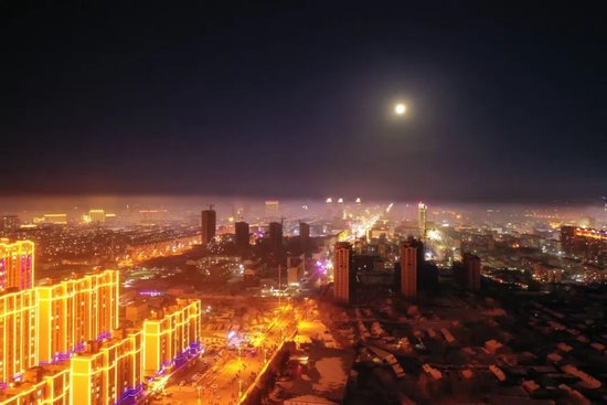 嫩江夜景图片