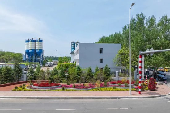 打通微循环,畅通城区"主动脉"友谊西路河鼓街合围处杂乱无序,一直影响