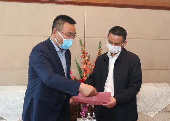 黑龙江省市场监管局党组成员,副局长郭杰表示,"优化营商环境,支持企业