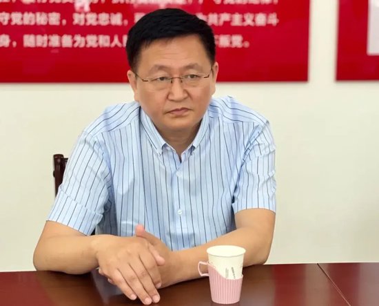 哈尔滨市第二医院倾力包扶 助力依兰县医疗事业发展