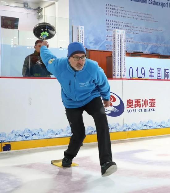 2019年国际冰盘联合会首届中国冰盘国际公开赛20日落幕