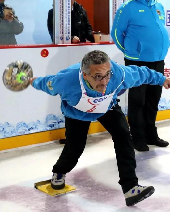 2019年国际冰盘联合会首届中国冰盘国际公开赛20日落幕