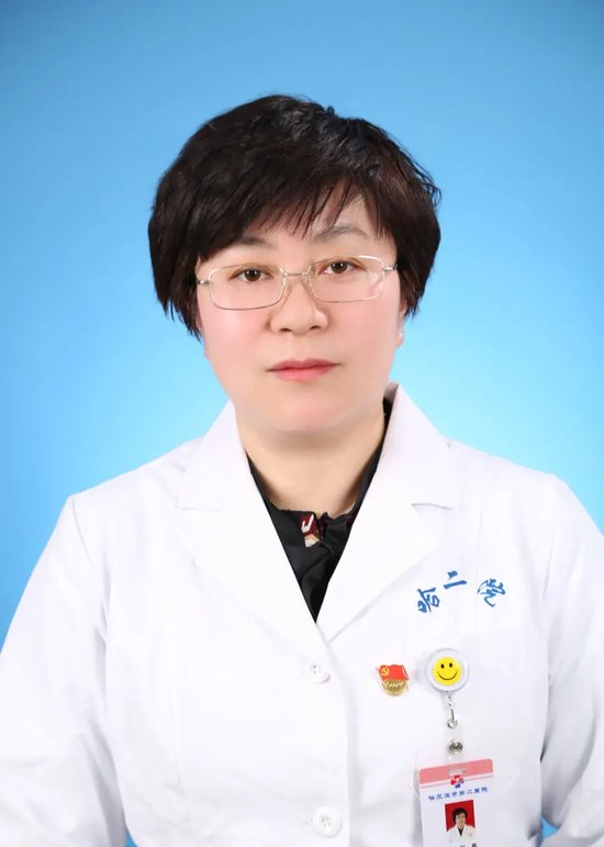 哈尔滨市第二医院胸痛中心医疗总监,心血管内二科主任刘晶为患者们