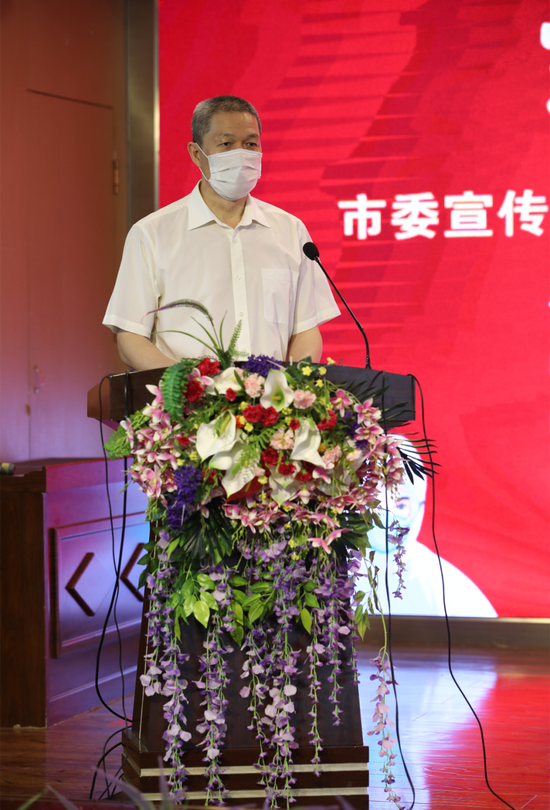 中共哈尔滨市委宣传部常务副部长,市文明办主任郭景春讲话