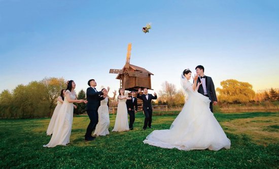 哈尔滨伏尔加庄园的集体婚礼(图片由省文旅厅提供)