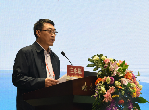 哈医大二院党委书记王永晨为论坛致欢迎辞并作重要讲话