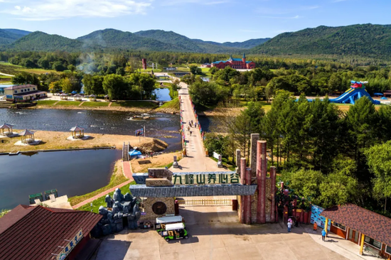 九峰山养心谷被评为黑龙江省省级中医药健康旅游示范基地