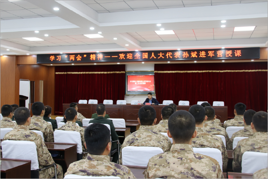 桦南县这堂意义非凡的国防思政课让预定新兵们热血沸腾