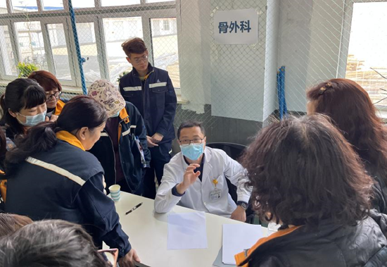 骨外科七病房(脊柱外科)主任徐公平教授科普颈椎病,腰椎病相关知识