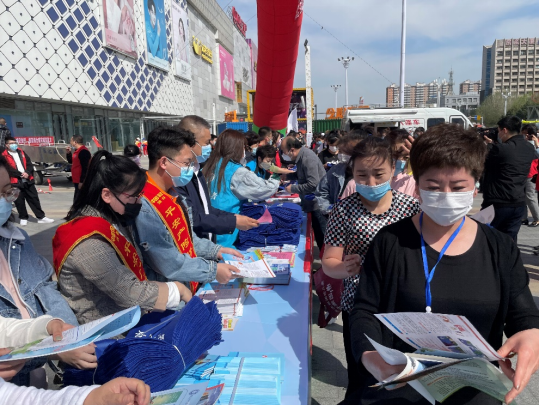 绥化中支积极组织参加绥化市防灾减灾宣传活动