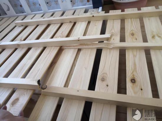 [黑龙江315]网友投诉:刚买的床还没用,床板就断了