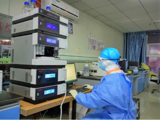 哈医大一院药学部积极开展新冠肺炎患者血药浓度监测
