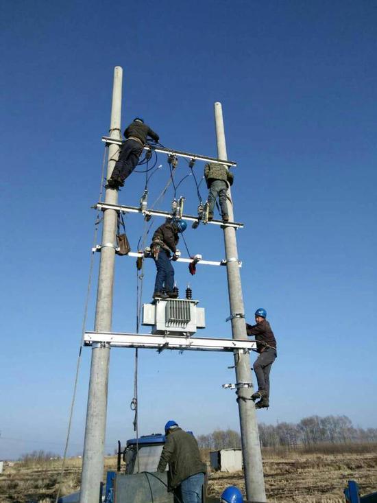 巴彦县供电公司 全力投入机井通电工程助力农耕