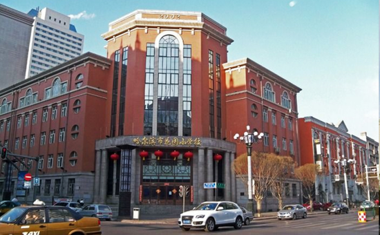 哈尔滨市松北花园小学校与哈尔滨万达城签约仪式圆满举行