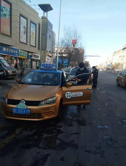 疫情面前 双城出租车这么做
