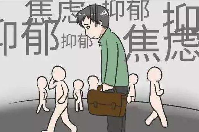 解抑郁?美国女子爱将1.5米短吻鳄拥怀中缓解情绪