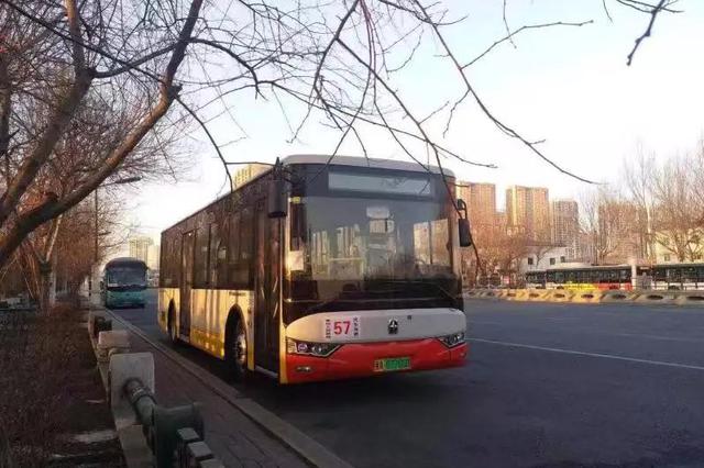哈尔滨公交57路换新车:更新30台空调车型 票价2元钱