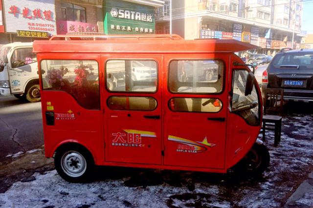 哈尔滨市道里区打击港田车违法违规营运