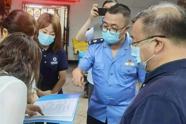 严防"物传人"！黑龙江这样监管进口冷链食品_新浪黑龙江_新浪网 - Vimarsana News