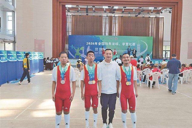 哈爾濱籍殘疾人運動員 全國特奧滾球舉重比賽獲佳績