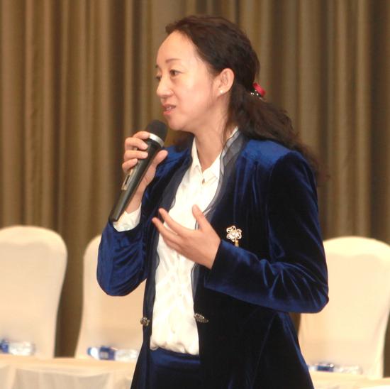 中国药理学会药源性疾病学专业委员会肿瘤学分委会主任委员董梅教授