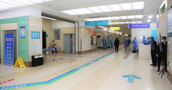 哈医大一院急诊专家提醒酒后千万不可吃药警惕双硫仑样反应