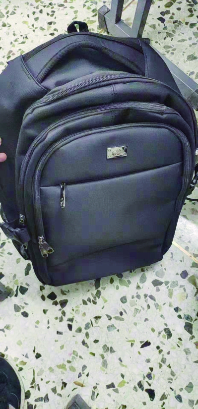 李先生的包