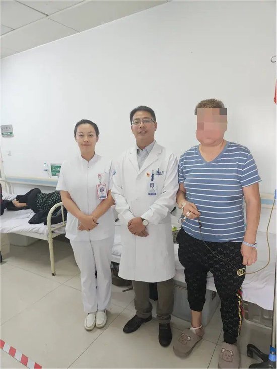建院20年|哈医大四院内分泌一病房糖足团队携手保"足",让患者心满意"