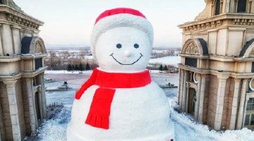2024版哈尔滨大雪人亮相