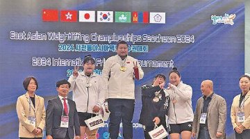 20岁龙江小将李闫包揽3金