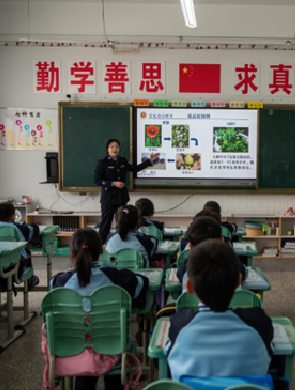 反诈“童”行！