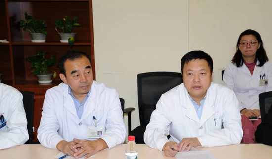 哈医大四院副院长刘明教授致辞