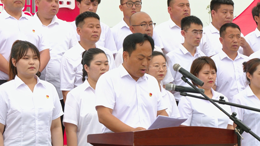 嫩江市市场监督管理局局长杜香林,嫩江市委宣传部常务副部长周宝峰