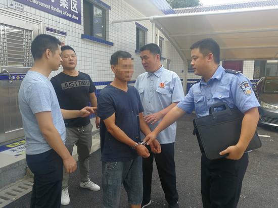 桃源法院联手异地公安部门成功抓获老赖