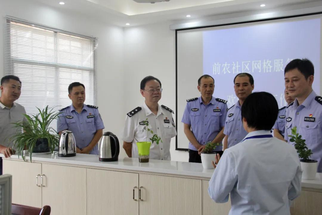 刑侦支队支队长言清,法制支队支队长李朝阳等一行到茶陵县公安局督导