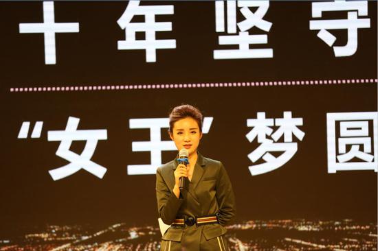 吉首大学校友,湖南卫视快乐购资深购物专家,主持人段鸿正在分享他的