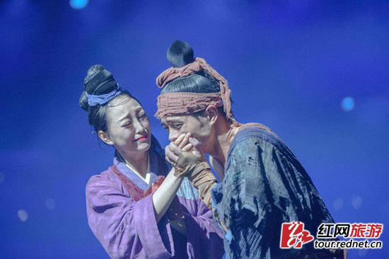 武王和宁儿的爱情故事令人动容.余文辉 摄