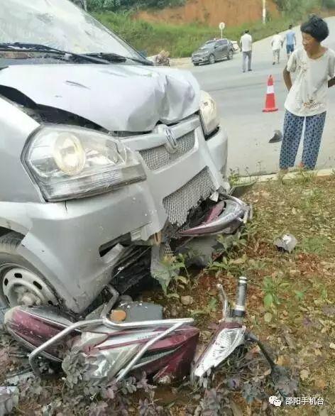 突发邵阳九公桥处发生致命车祸造成一死一伤