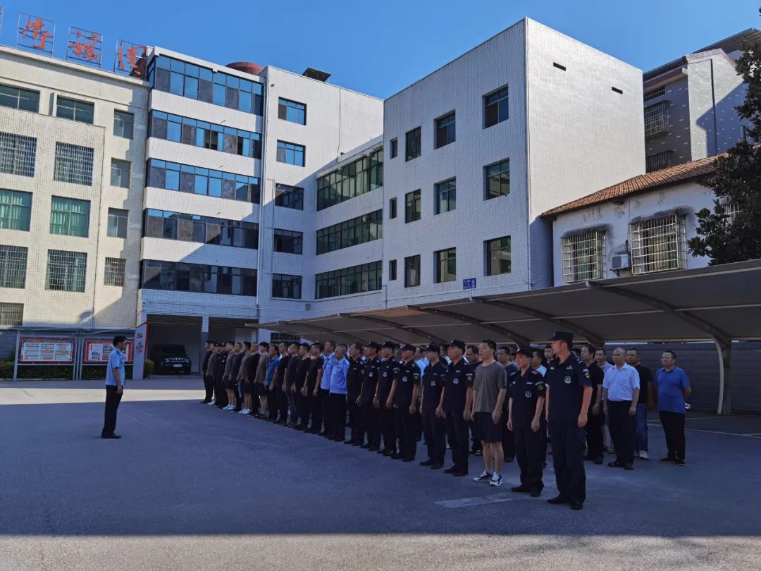 规范管理,力求实效6月30日,衡山县公安局发布义警招募令,吸引不少群众