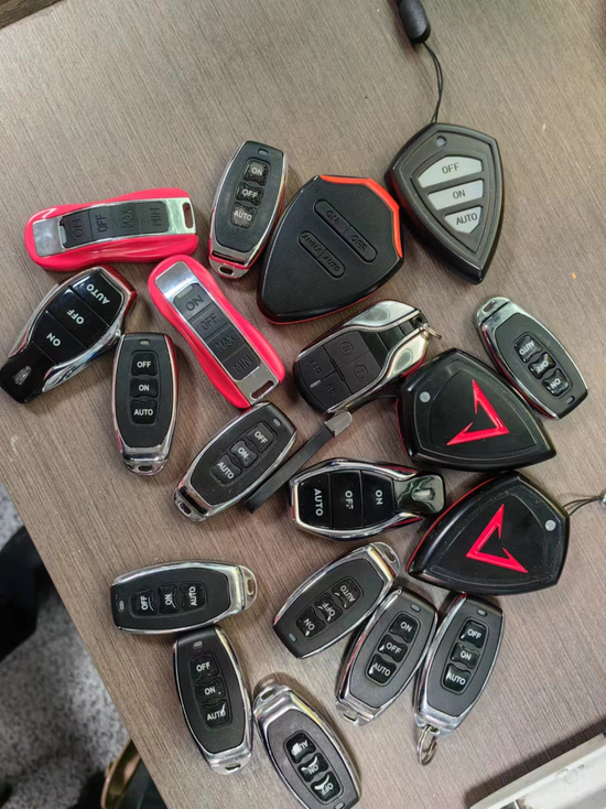 查处的阀门排气开关钥匙.