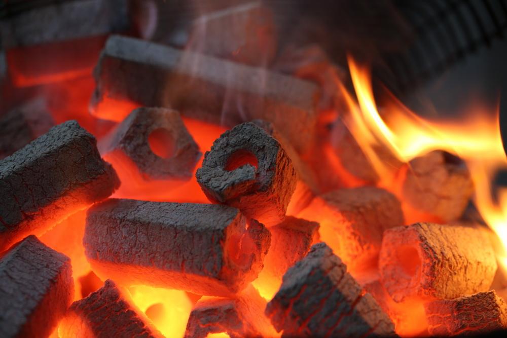 常德男子家中烤炭火 因门窗紧闭一氧化碳中毒身亡