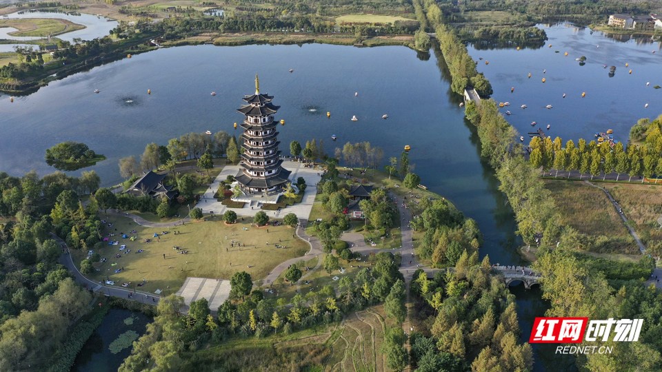 洋湖湿地公园雕塑设计 舞蹈秀色的艺术魅力