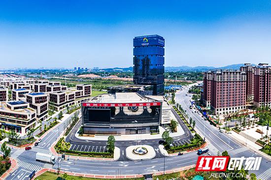 中国动力谷成为中国制造的亮丽名片截至目前,株洲工业领域累计突破