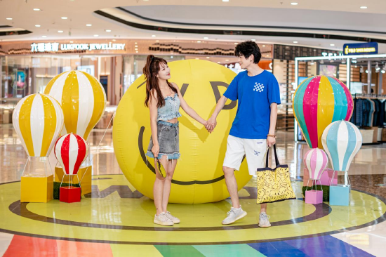 联动湖南九城十店的‘夏日觉醒·燃Fun微笑’主题展