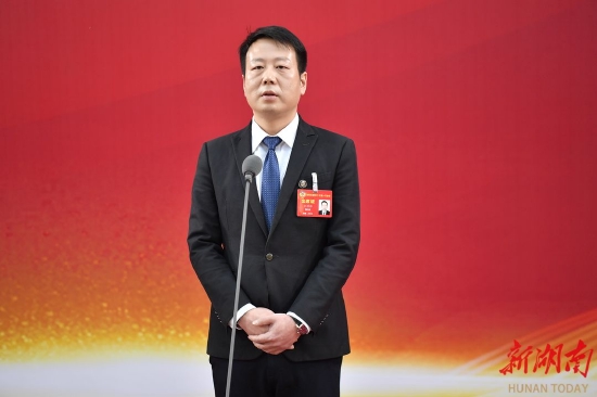 委员通道直击③｜全得怀：线上线下齐发力，委员群众“零距离”