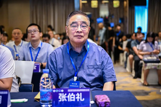 "人民英雄"国家荣誉称号获得者,中国工程院院士,国医大师张伯礼院士.