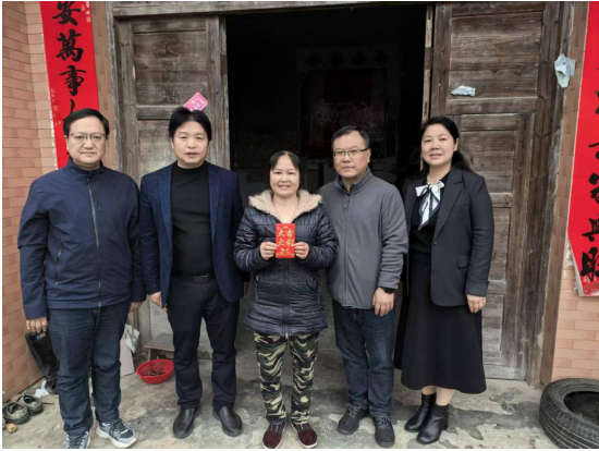 走访慰问古楼村村民