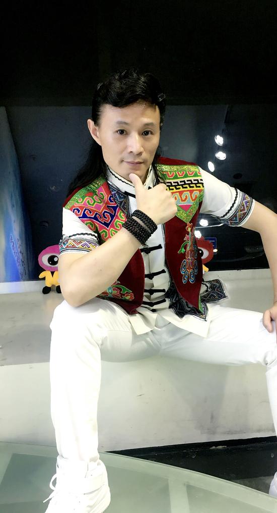 【对话山歌王】王爱华:拿下山歌王马不停蹄赶往央视任评委